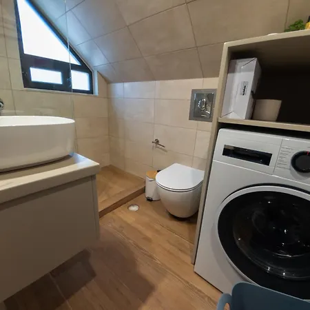 Διαμέρισμα Roof Mountain *