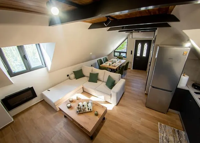 Roof Mountain Kerpini